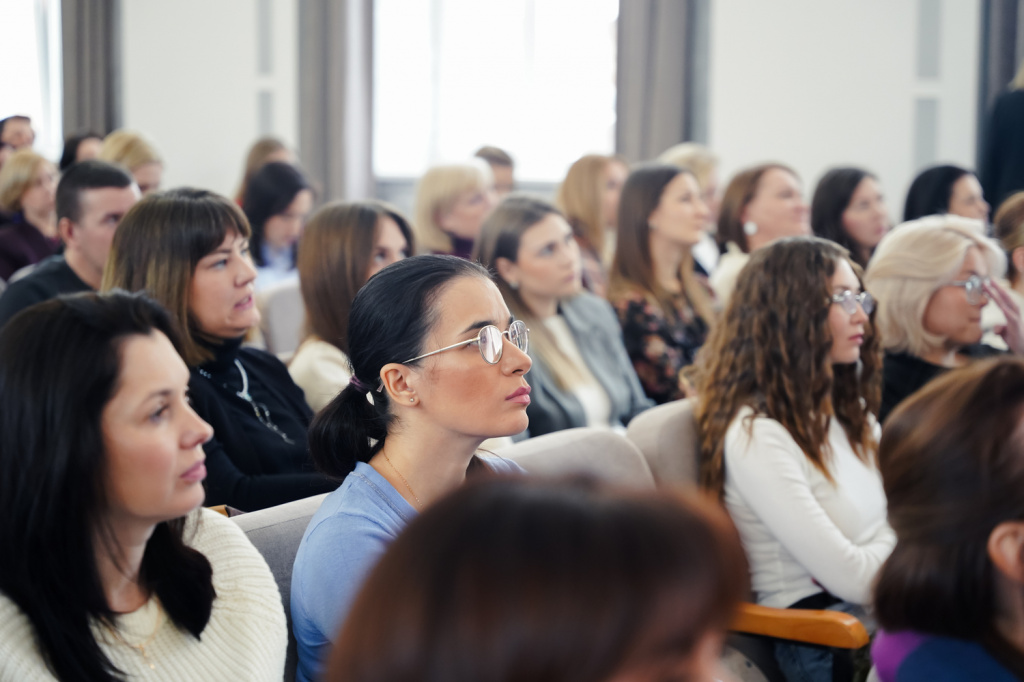 avinovaelena-05595.jpg avinovaelena-05595.jpg